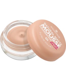 ESSENCE NATURAL MATTE 01 16G MEIKKIVOIDE Main Image
