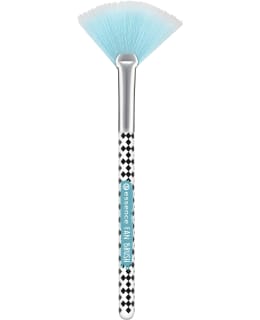 Essence Fan Brush viuhkasivellin Main Image