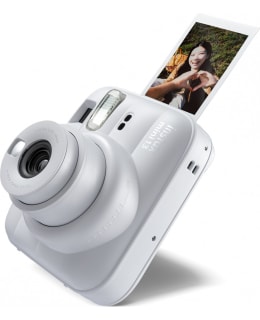 INSTAX MINI 13 WHITE PIKAKAMERA Main Image