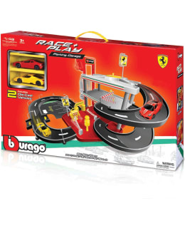 BBURAGO FERRARI PARKKITALO + 2 FERRARIA Main Image