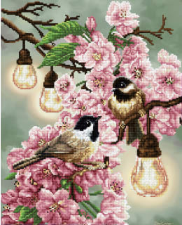 DD BLOSSOMS CHICKADEES TIMANTTITYÖ Main Image