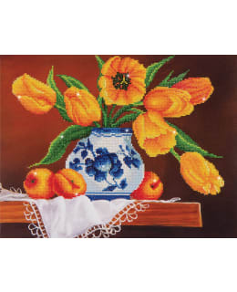 DD YELLOW TULIPSTIMANTTITYÖ Main Image