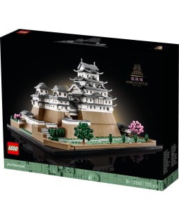 LEGO 21060 HIMEJIN LINNA Main Image
