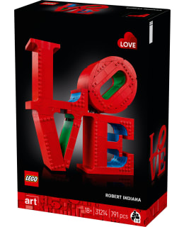 LEGO 31214 LOVE Main Image
