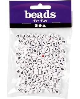 CC VALKOINEN/MUSTA KIRJAINHELMET Main Image