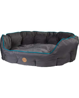 Jalo Hilla lemmikin peti Main Image