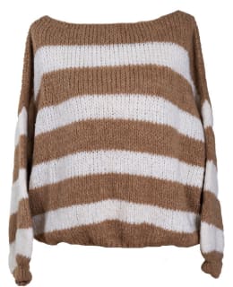 AMANDAB 27255-ONE ADELI N.VILLANEULE Main Image