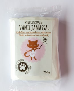 KINUSKIKISSA LUMIVALKOINEN VANILJAMASSA Main Image