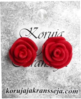 Koruja ja Kransseja punainen ruusu nappikorvakorut Main Image