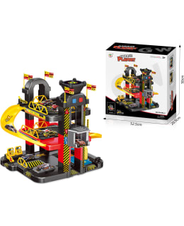 PARKKITALO PARISTOKÄYTTÖISELLÄ HISSILLÄ Main Image