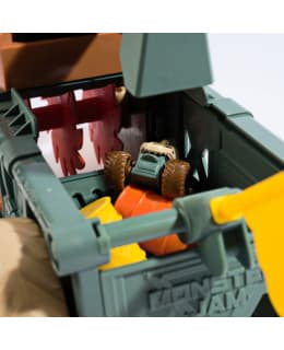 MONSTER JAM MINI MAD HOG SWEEPER PLAYSET Main Image