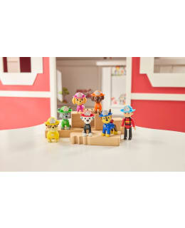 RYHMÄ HAU PALOPELASTUS 7KPL FIGUURI Main Image