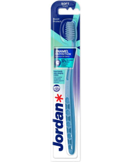 JORDAN BOOST ENAMEL SOFT TOOTHBRUSH Main Image