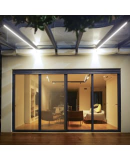 KAUKOSÄÄTÖ JA HIMMENTIMELLÄ LED-VALOSRJ Main Image