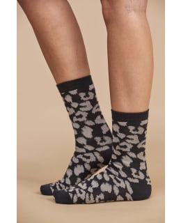 CB 543091-253-37/40  W.3-P SOCKS Main Image