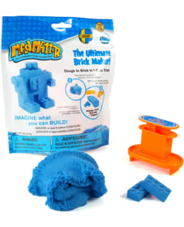 Mad Mattr Blue Ultimate Brick Maker taikamassa Main Image