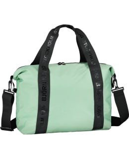 BB CLASSIC SPORTSBAG M 10002072 HEM Main Image