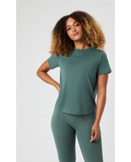 BB BORG TEE W 10004808 BAG L Main Image