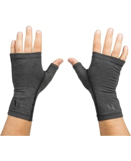 BACK ON TRACK MIKA XL WRIST GAITERS Main Image