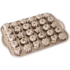 Nordic Ware Bundt Tea Cakes and Candies casserole