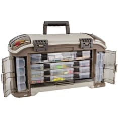 Plano Guide Series Angled Tackle System 3700 ; 58,4X31,1X31,1Cm Molded Tackle Storage