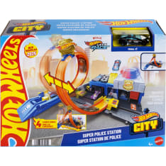 Hot Wheels City Super Police Station car racing