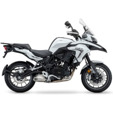 Benelli TRK502 valkoinen moottoripyörä