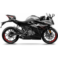 CFMOTO 300SR musta moottoripyörä