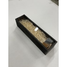 Lempikoru lahjapakkaus puukolle