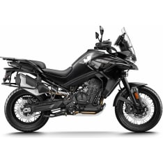 CFMOTO 800MT Explore musta moottoripyörä