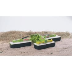 Bruder 02218 Claas Disco 8550 C Plus niittokone kolmella terällä