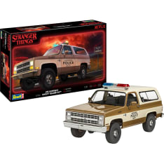 Revell Stranger Things: Jim Hopper´s Chevy K5 Blazer 1:25 scale model