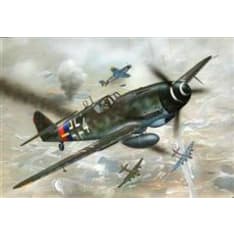 Revell Messerschmitt Bf 109 G-10 1:72 scale model