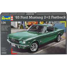 Revell 1965 Ford Mustang 2+2 Fastback 1:24 pienoismalli
