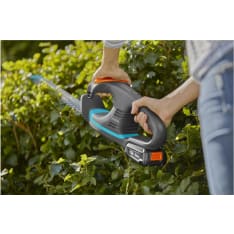 Gardena EasyCut 40/18V P4A akkupensasleikkuri