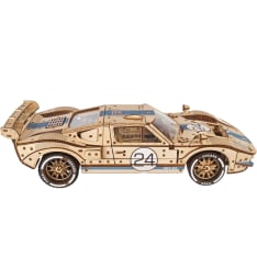 UGears Endurance Racer UGT-24 Kestävyyskilpa-auto pienoismalli