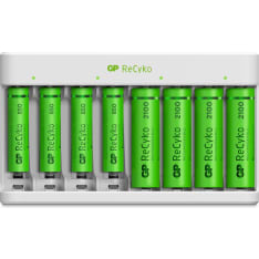 GP ReCyko E811 laturi + 4xAA & 4xAAA paristo