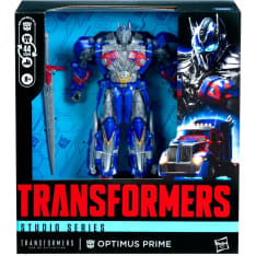 Transformers GEN Figure Studio Series Leader Class