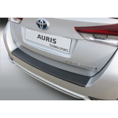 RGM Toyota Auris Touring Sports 9/2015- takapuskurin kolhusuoja