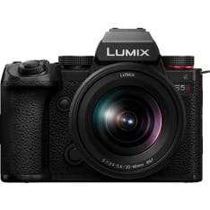 Panasonic Lumix S5M2 20-60Mm Kit järjestelmäkamera