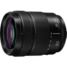 Panasonic Lumix S 28-200Mm F/4-7.1 Macro zoom lens