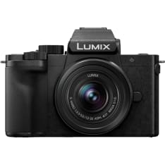Panasonic Lumix G100D + 12-32Mm järjestelmäkamera