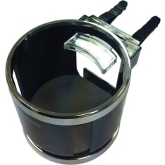 Streetwize cup holder with ventilation grid