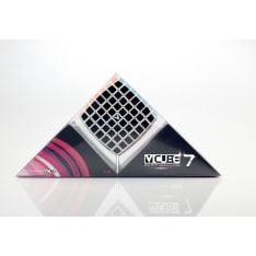 V-CUBE 7 White Pillow pulmapeli