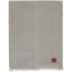 Fanni K Aarni snooze blanket