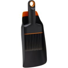 Fiskars Kaksipuolinen multakauha ja harja istutukseen