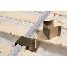 Familo connecting iron for a double bed