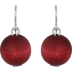 The Karpalo earrings are Aarikka at its purest: wooden and round. Length 2,5 cm, wooden bead Ø 1,5 cm. Handmade in Finland.
...