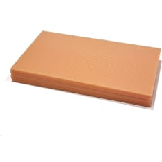 Mesimestari 3 kpl persikka mehiläisvahalevy + 1m sydänlankaa