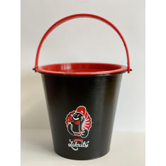 Kouvola's 700 g lacquer bucket